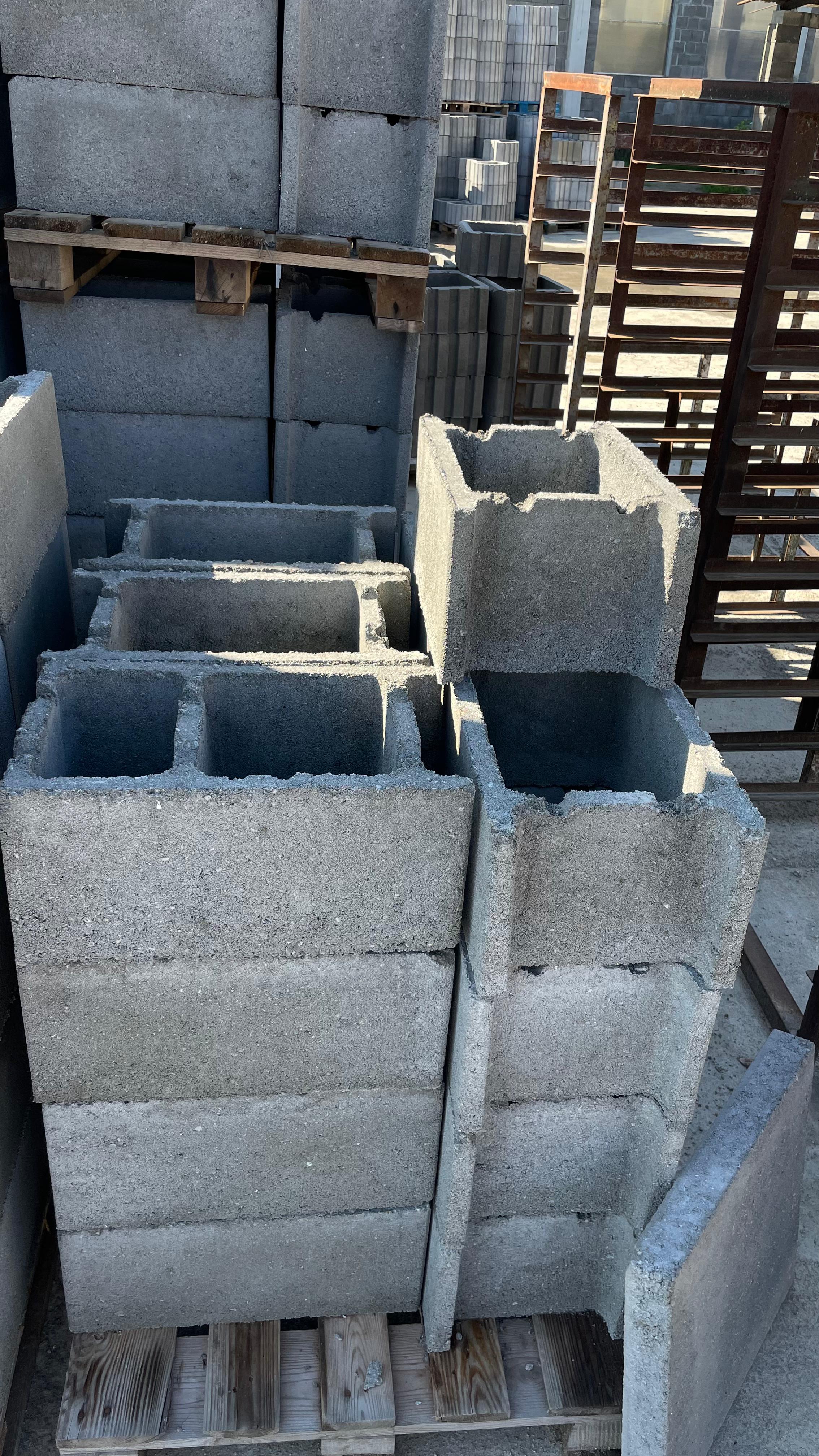 Corp Cofraj CC 20 pereți subțiri Mediaș — SIC Euro Arcada