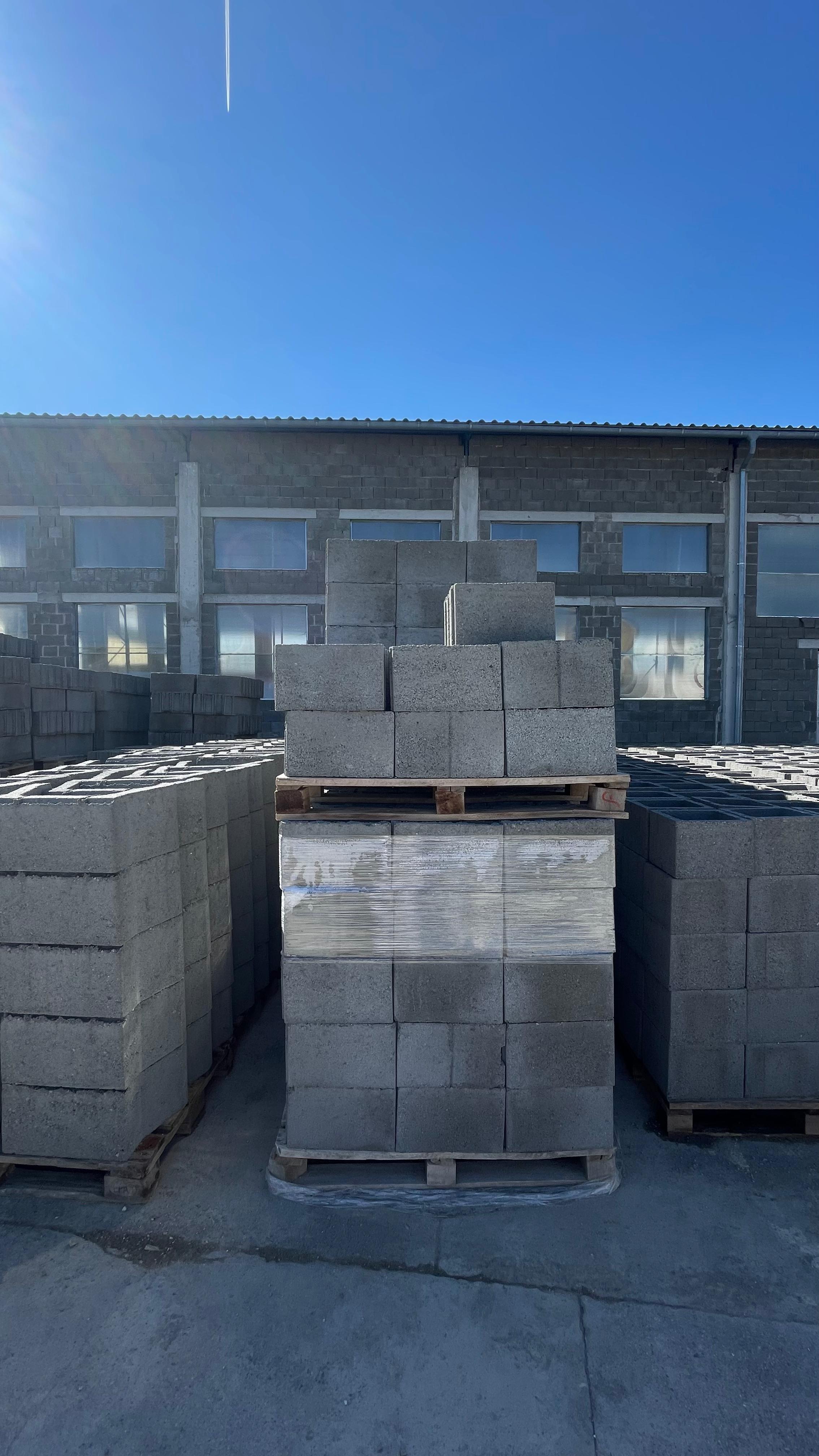 Corp Stâlp garduri construcții Mediaș — SIC Euro Arcada