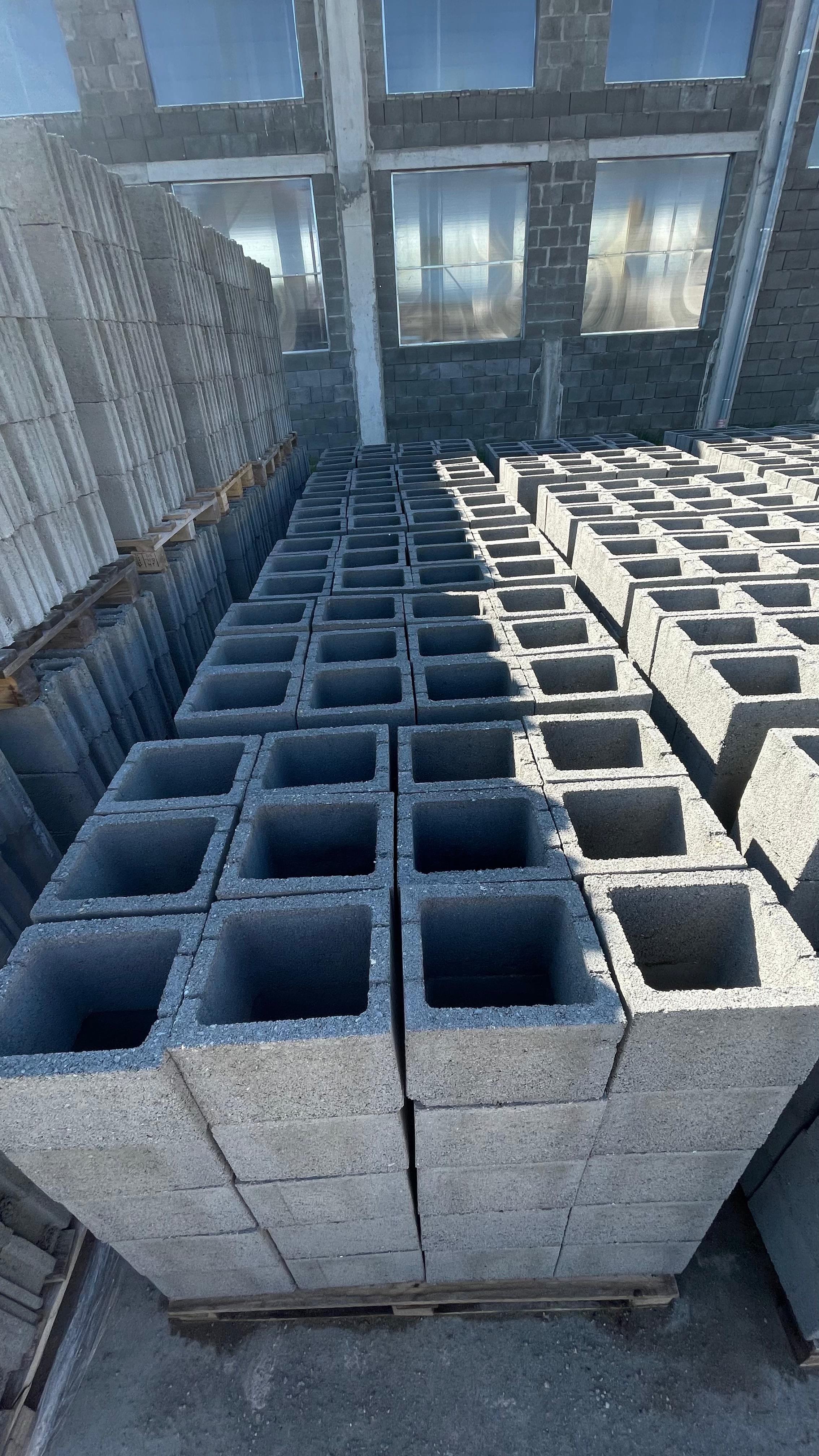 Corp Stâlp garduri construcții Mediaș — SIC Euro Arcada