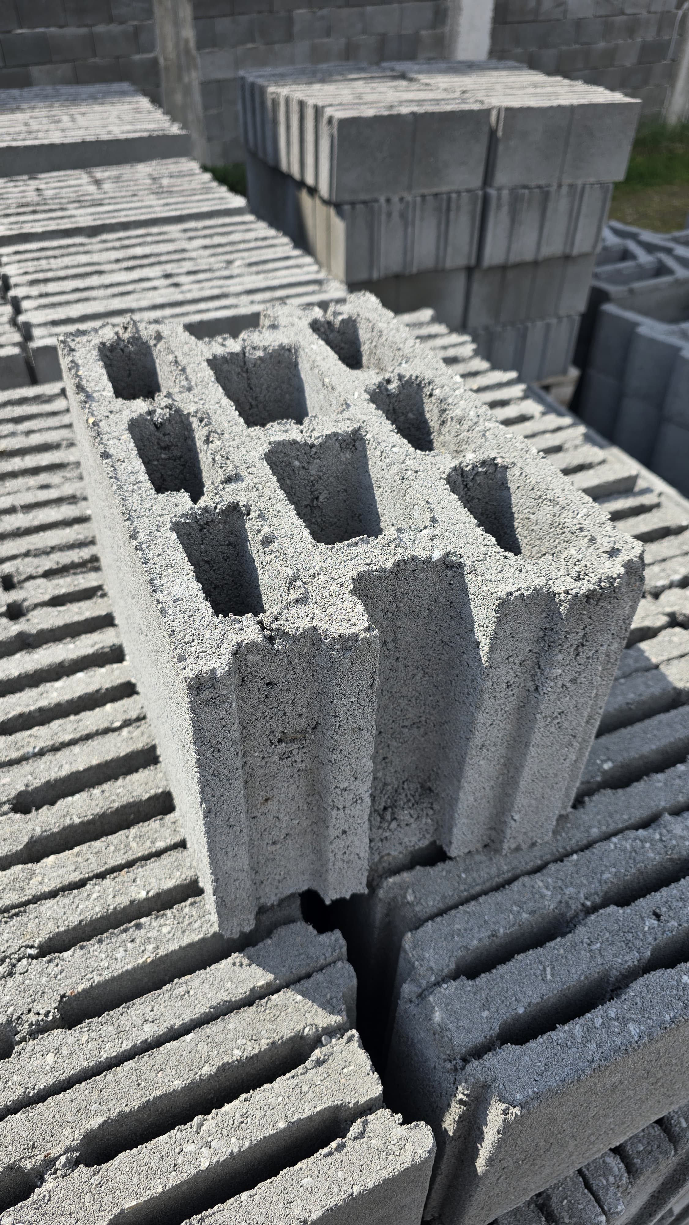 Corp Zidărie CZ 25 pereți exteriori Mediaș — SIC Euro Arcada