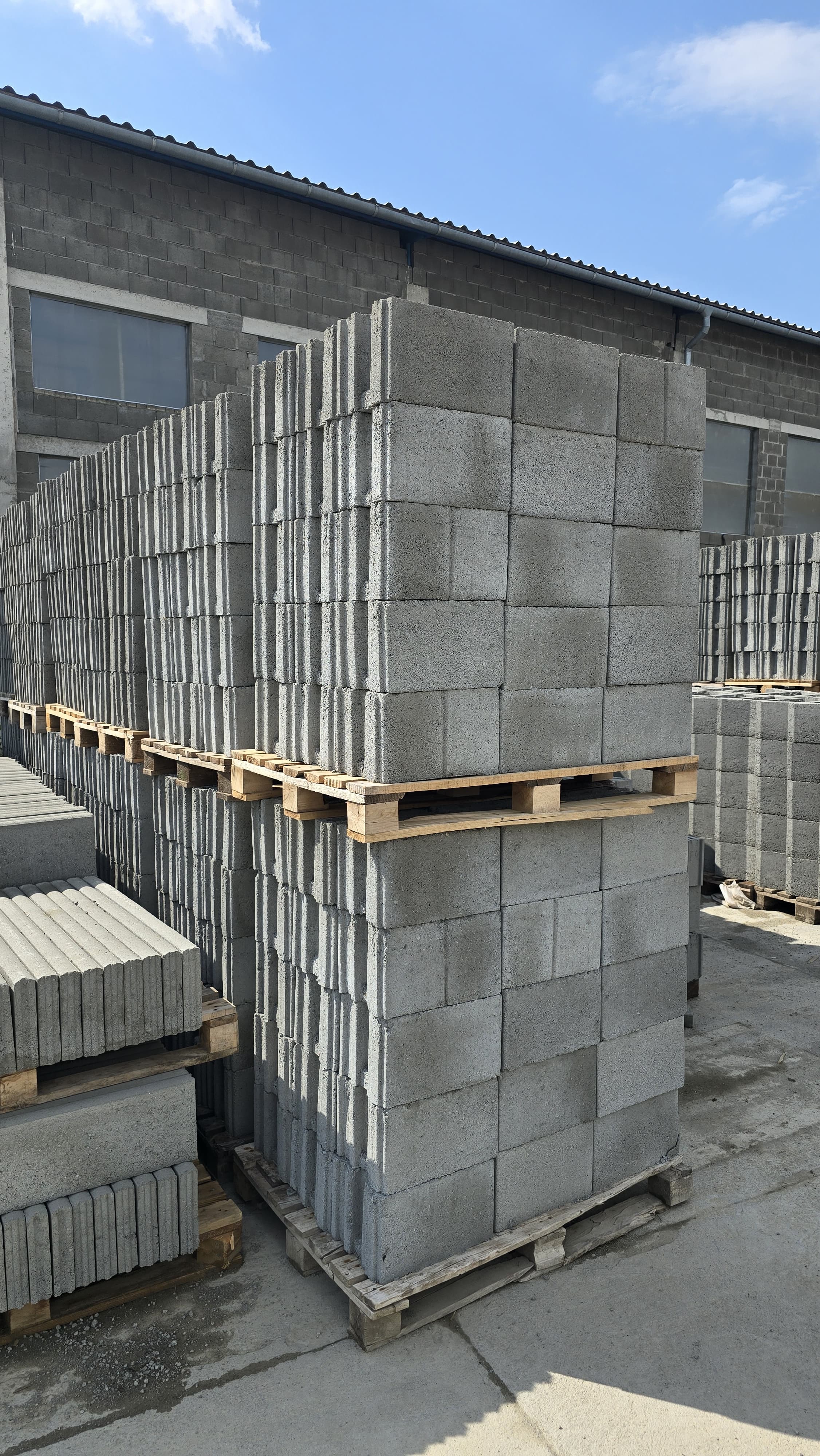 Corp Zidărie CZ 25 pereți exteriori Mediaș — SIC Euro Arcada