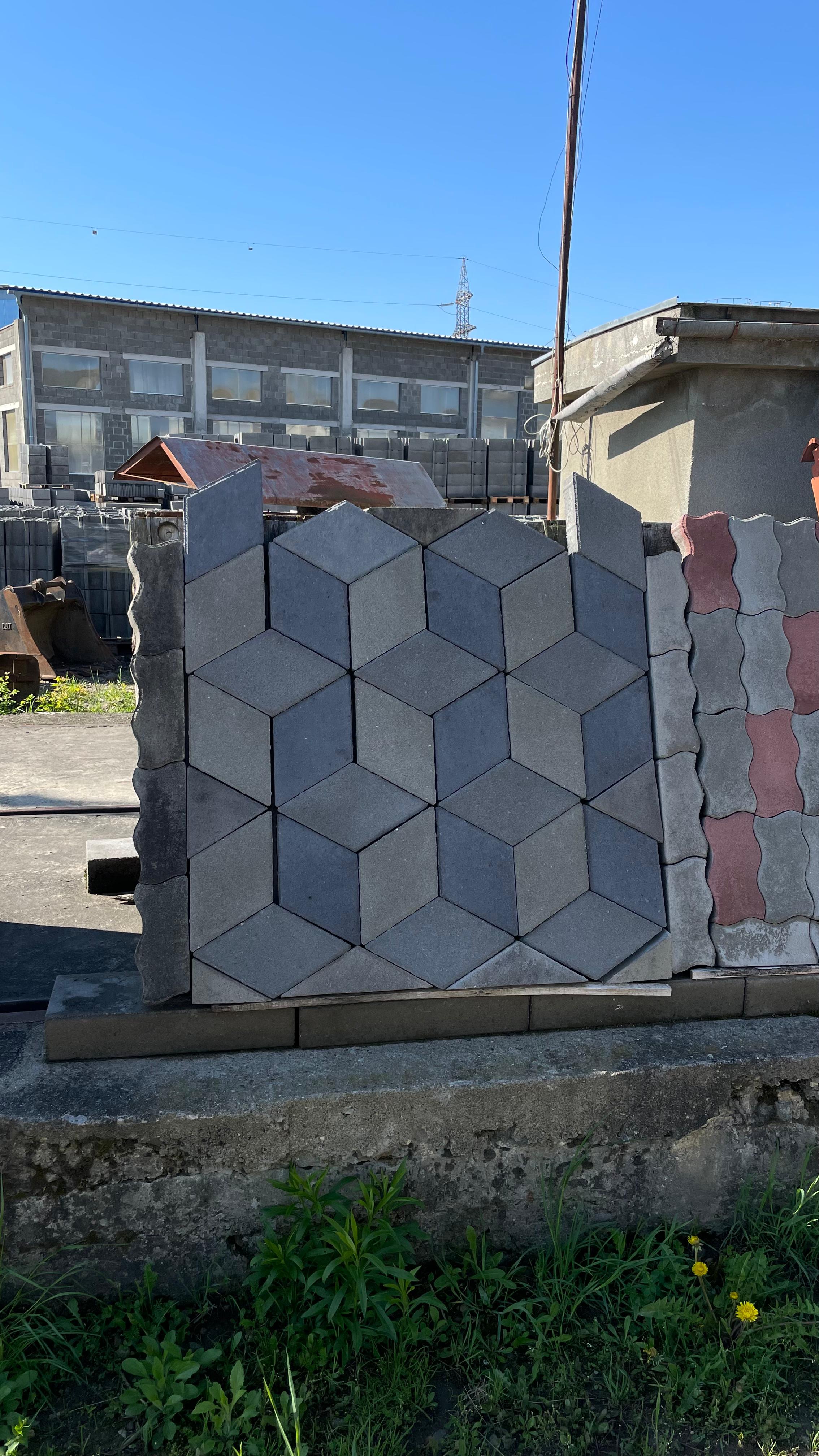 Pavaj Romb geometric decorativ Mediaș — SIC Euro Arcada