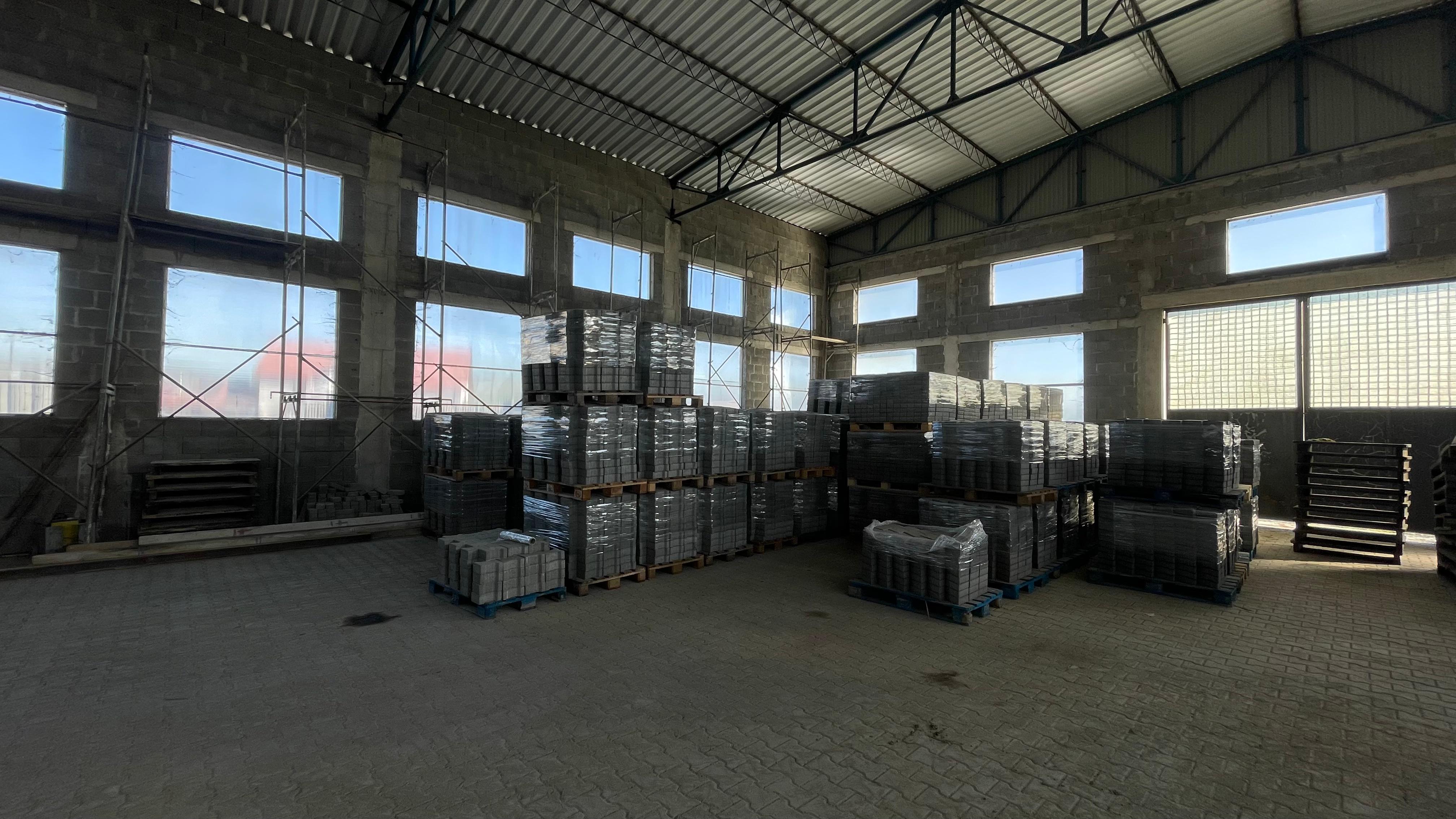 Echipă SIC Euro Arcada Construct la lucrări de pavaje Mediaș